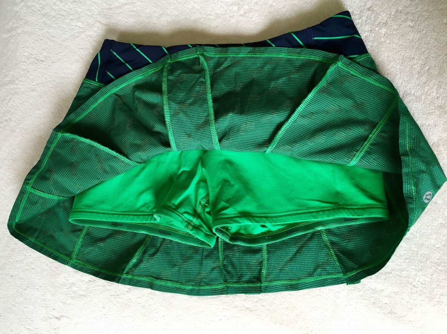 Lululemon Fast Cat Skirt - Green Bean / Inkwell / Slalom Stripe Inkwell