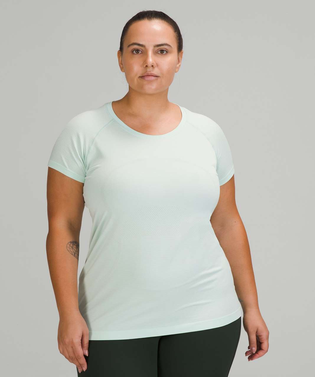 Lululemon Swiftly Tech Short Sleeve Shirt 2.0 - Delicate Mint