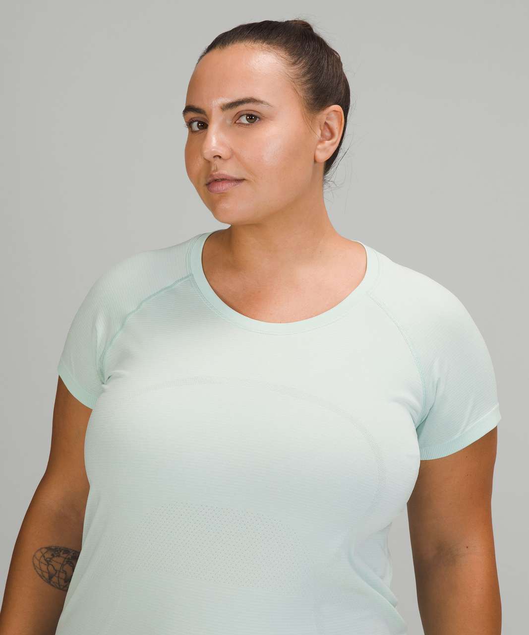 Lululemon Swiftly Tech Short Sleeve Shirt 2.0 - Delicate Mint / Delicate  Mint - lulu fanatics