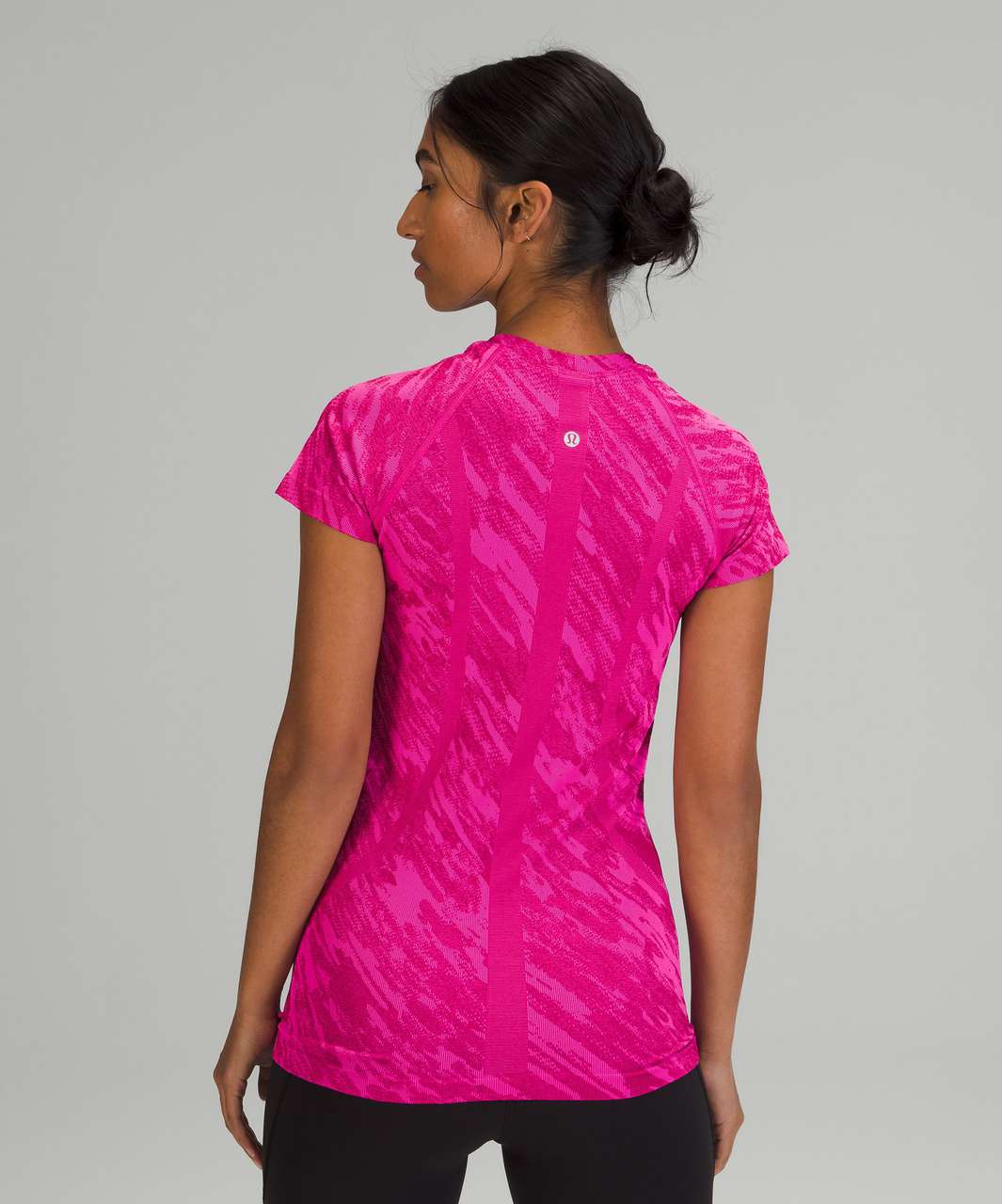 Lululemon Swiftly Tech Short Sleeve Shirt 2.0 - Mesh Camo Pow Pink