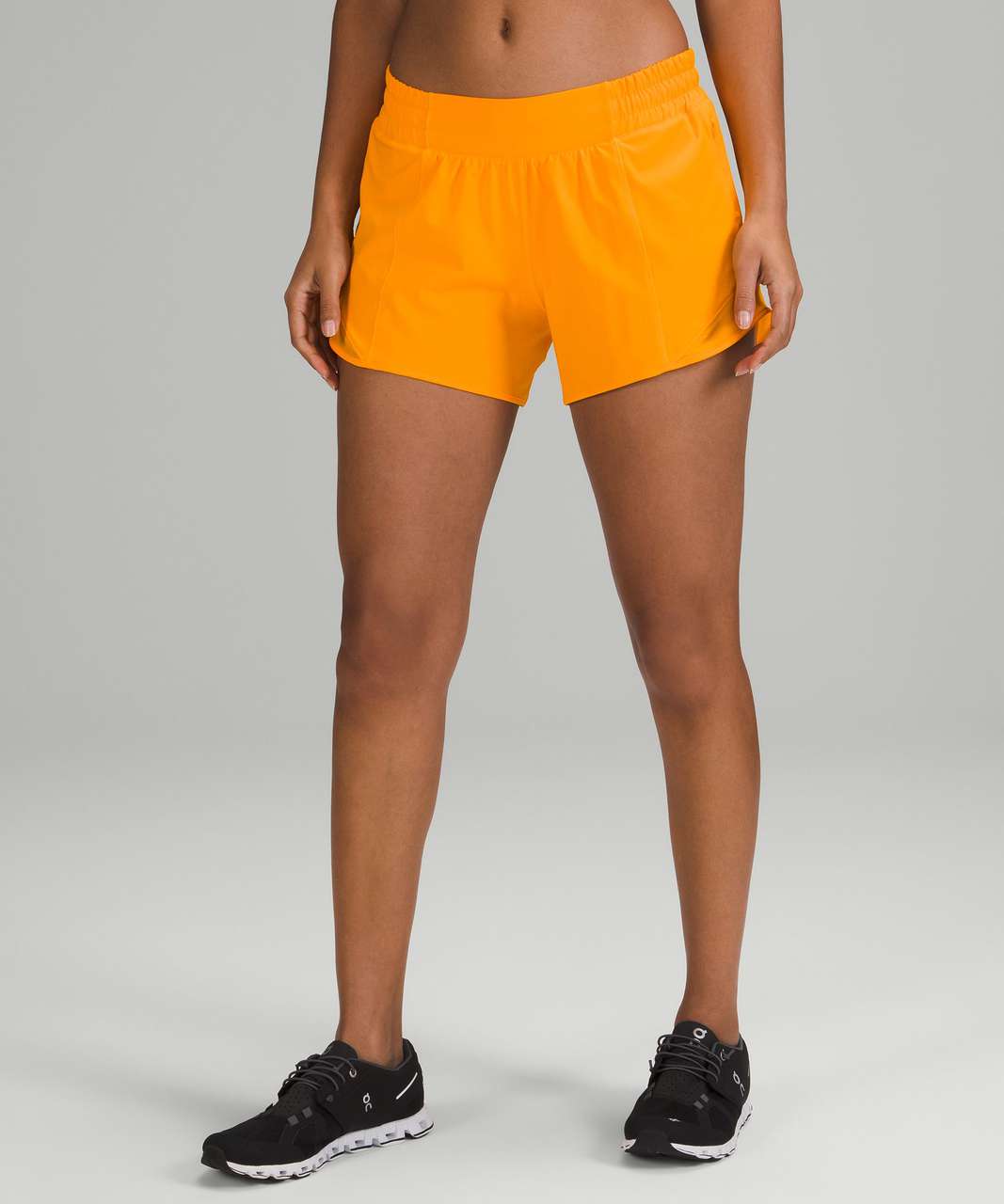 Lululemon Hotty Hot Low-Rise Lined Short 4" - Clementine