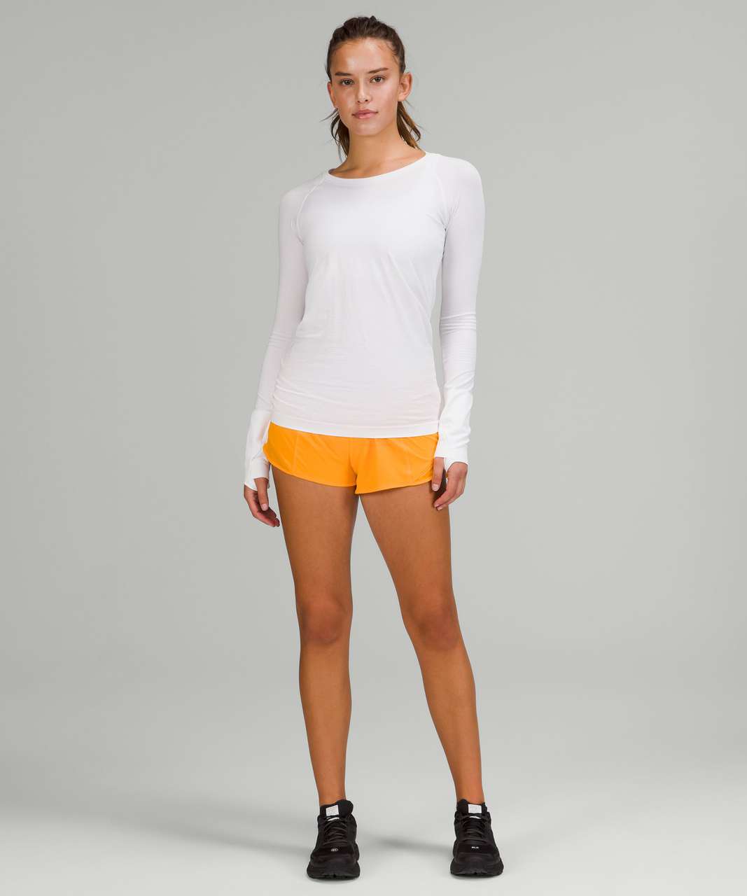 Lululemon Hotty Hot Low-Rise Lined Short 2.5" - Clementine