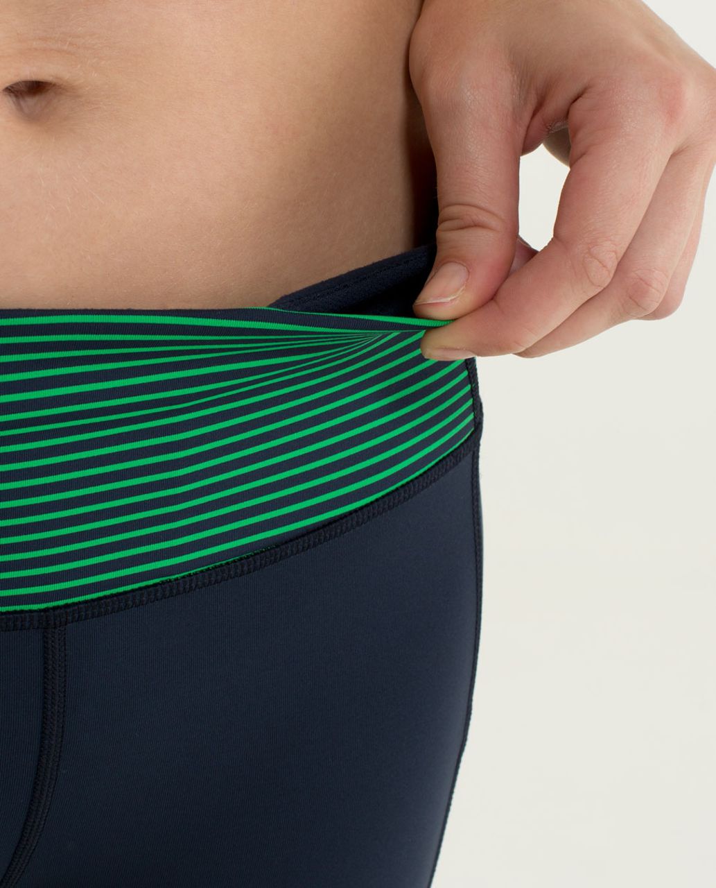 Lululemon Speed Tight *Cozy - Inkwell / Hyper Stripe Green Bean