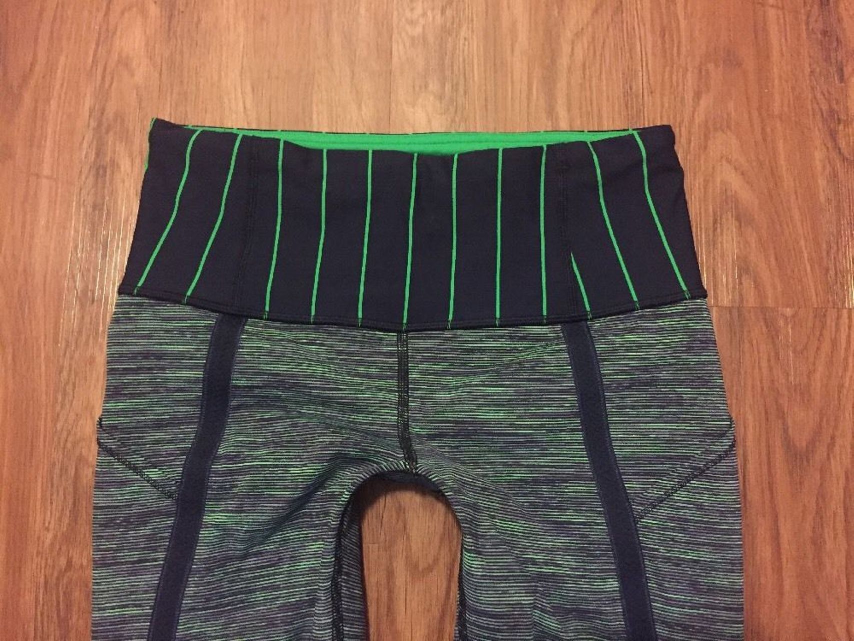 Lululemon Can't Stop Crop - Wee Are From Space Green Bean / Slalom Stripe Inkwell / Inkwell