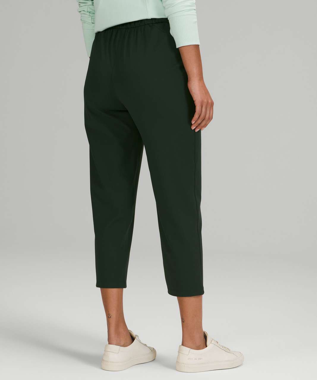 Lululemon Stretch Luxtreme High-Rise Crop 23 - Rainforest Green