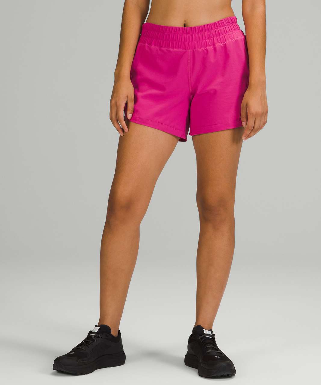 LULU Track That Dupe, 5 Inch Sports Shorts