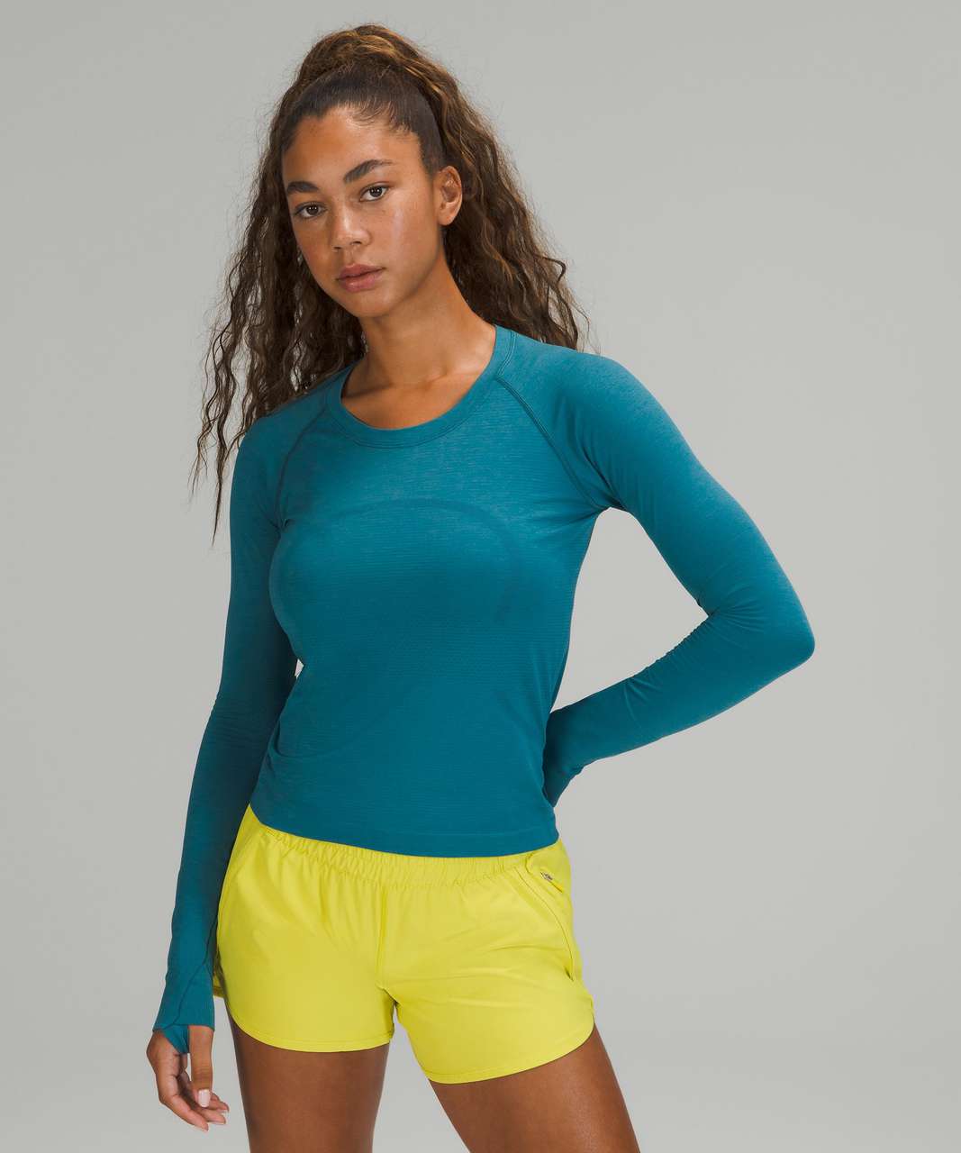 In 30 Seconds or Less: Lululemon Swiftly Tech Long Sleeve 2.0 *Race Length  - AthletiKaty