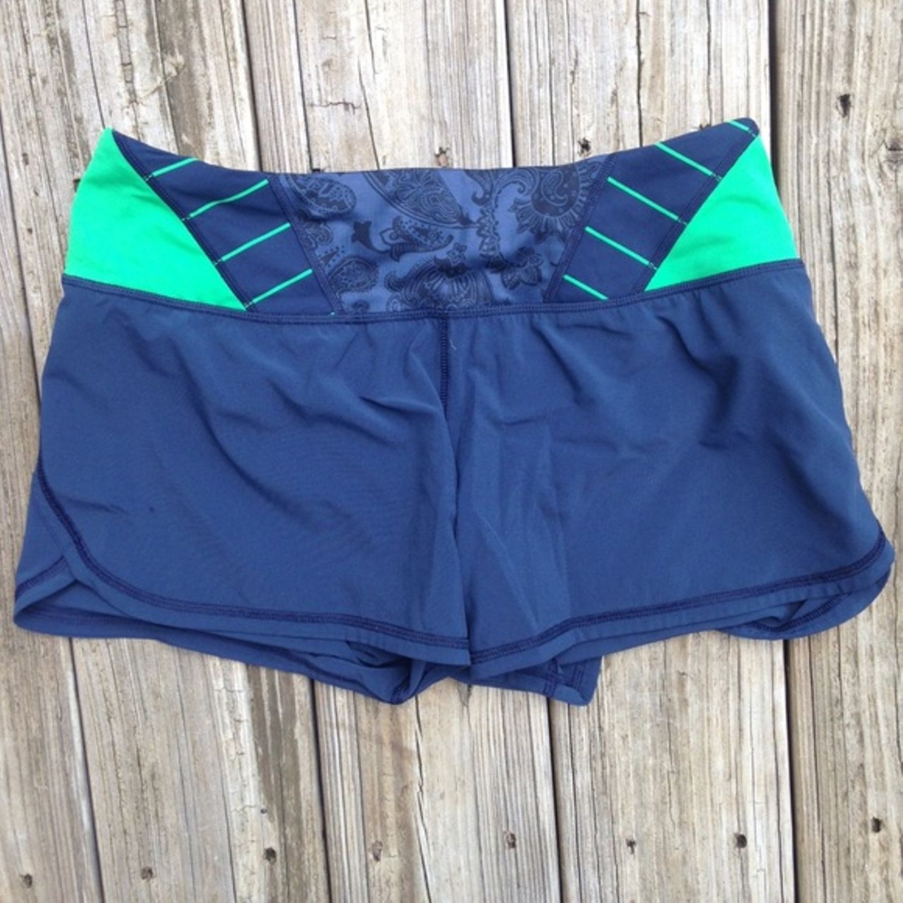 Lululemon Groovy Run Short - Inkwell / Quilt 24 Fall 2013 / Inkwell