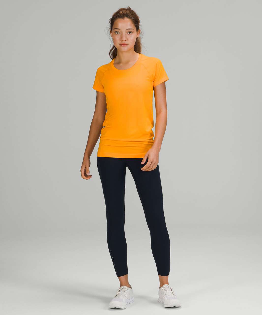 Lululemon Swiftly Tech Short Sleeve Shirt 2.0 - Clementine / Clementine