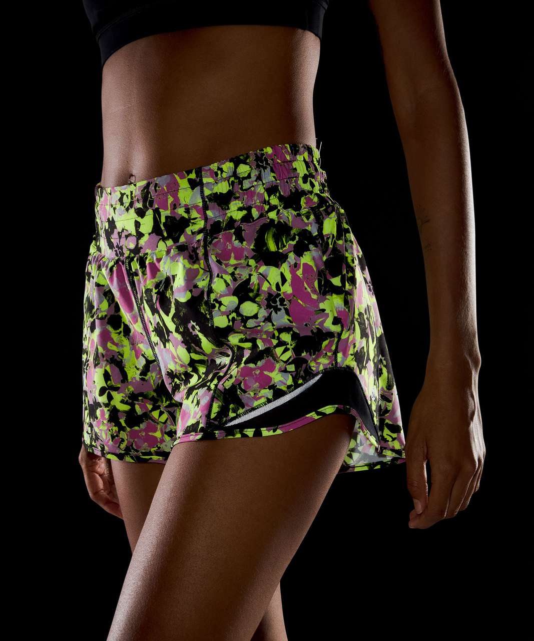 Lululemon Hotty Hot High-Rise Lined Short 2.5" - Inflected Highlight Yellow Multi / Black