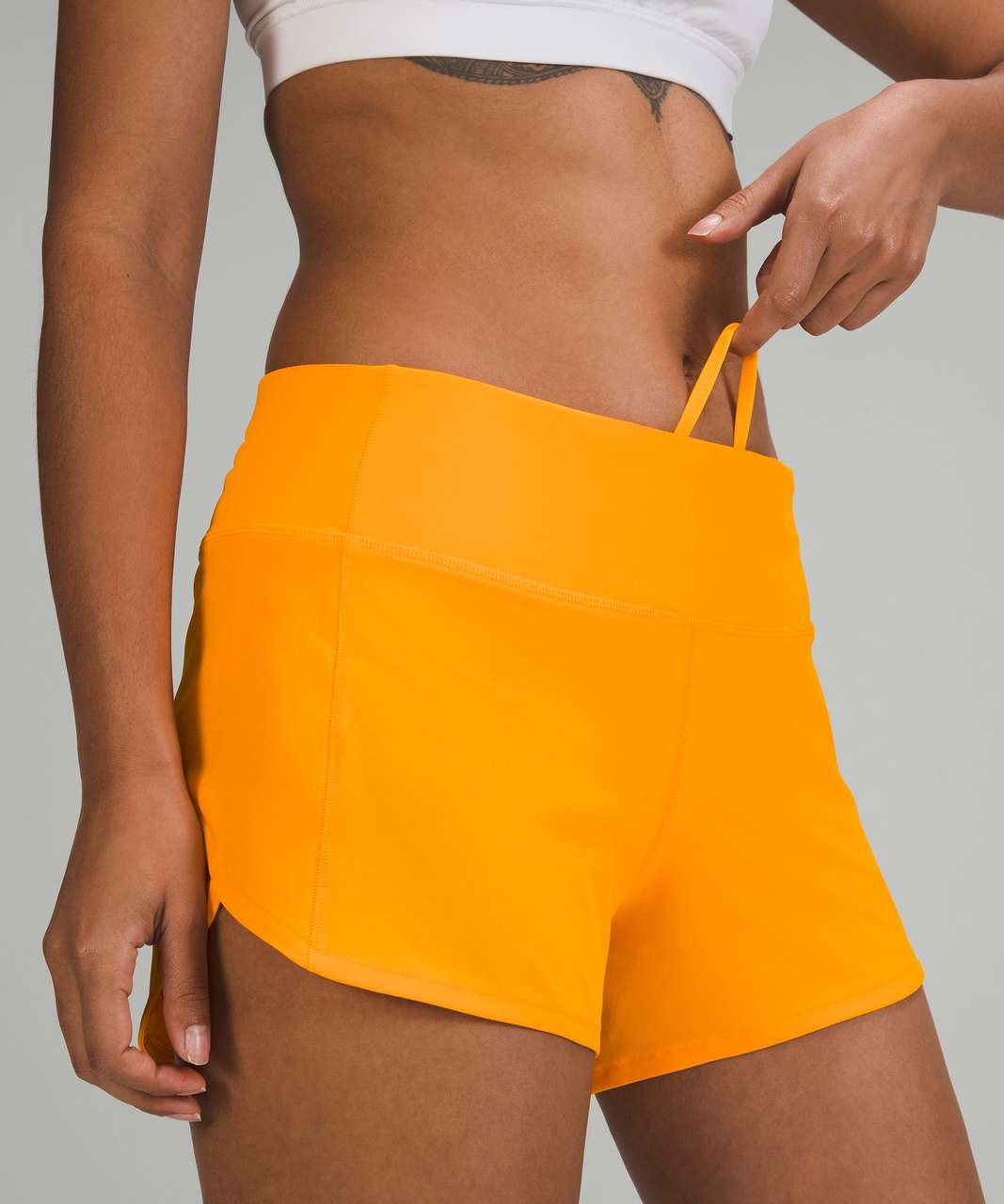 Speed Up Mid-Rise Lined Short 4, Sunny Coral