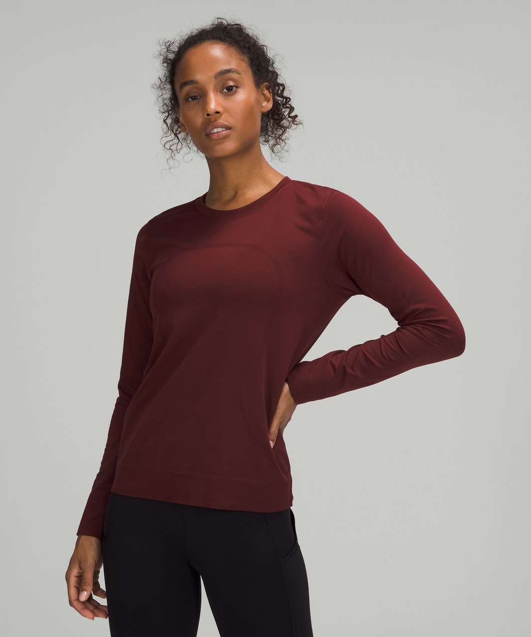 Swiftly Breathe Relaxed-Fit Long Sleeve Shirt