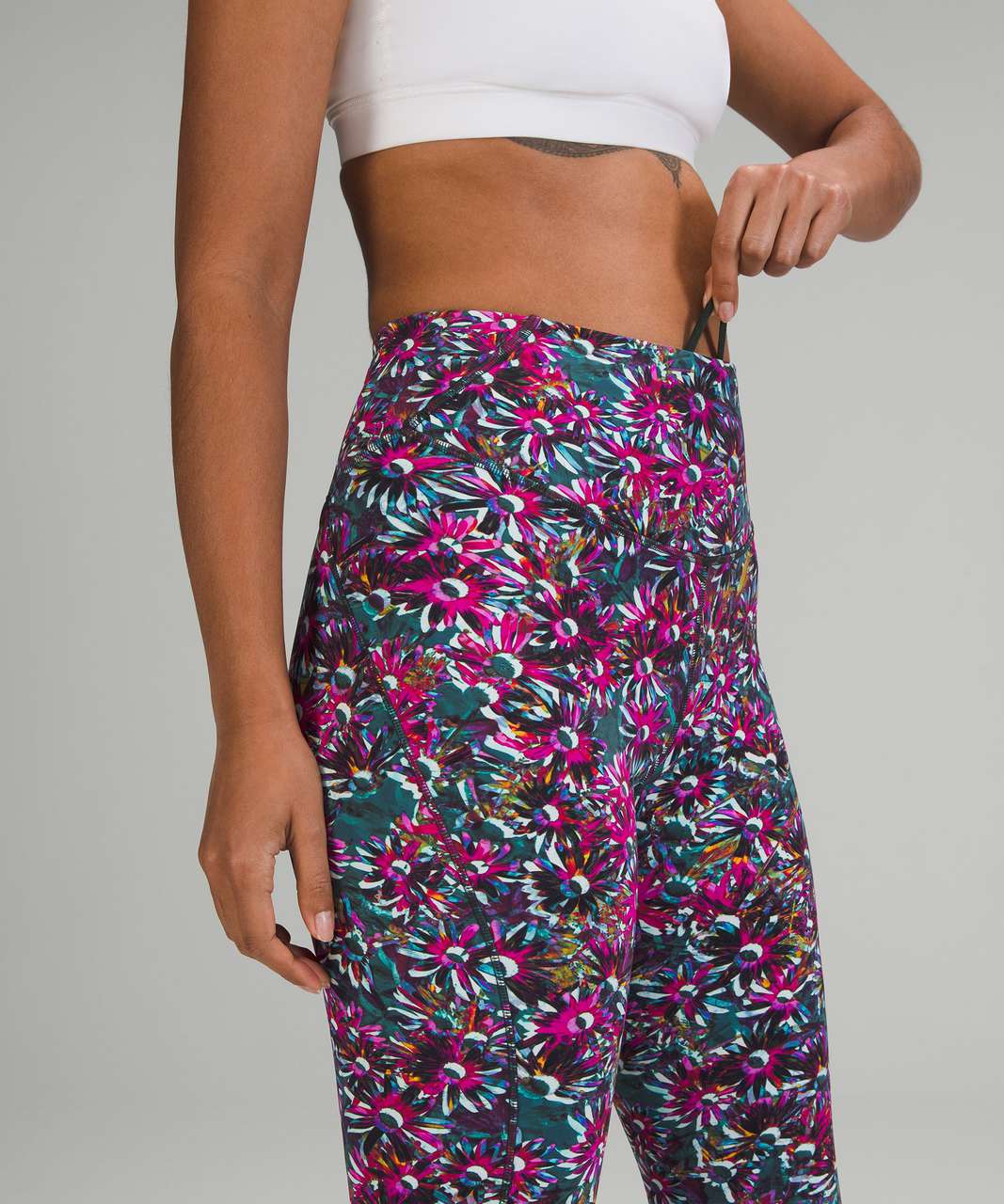 Lululemon Base Pace Floral Crop Leggings 6 Raw Hem - $50 - From Summer