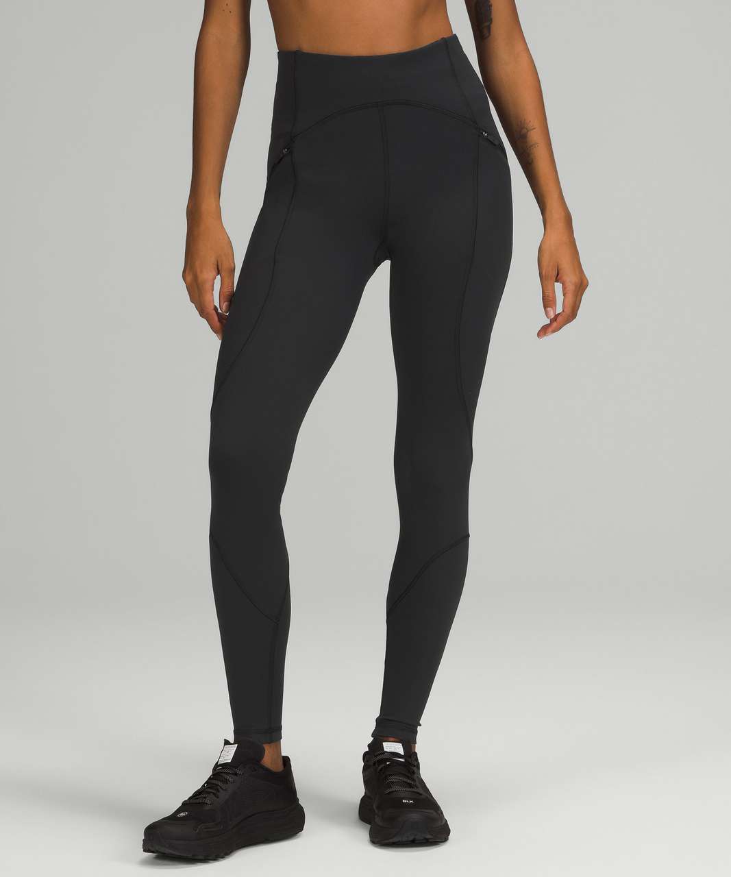 Lululemon Rain Repellent High-Rise Running Tight 28" - Black