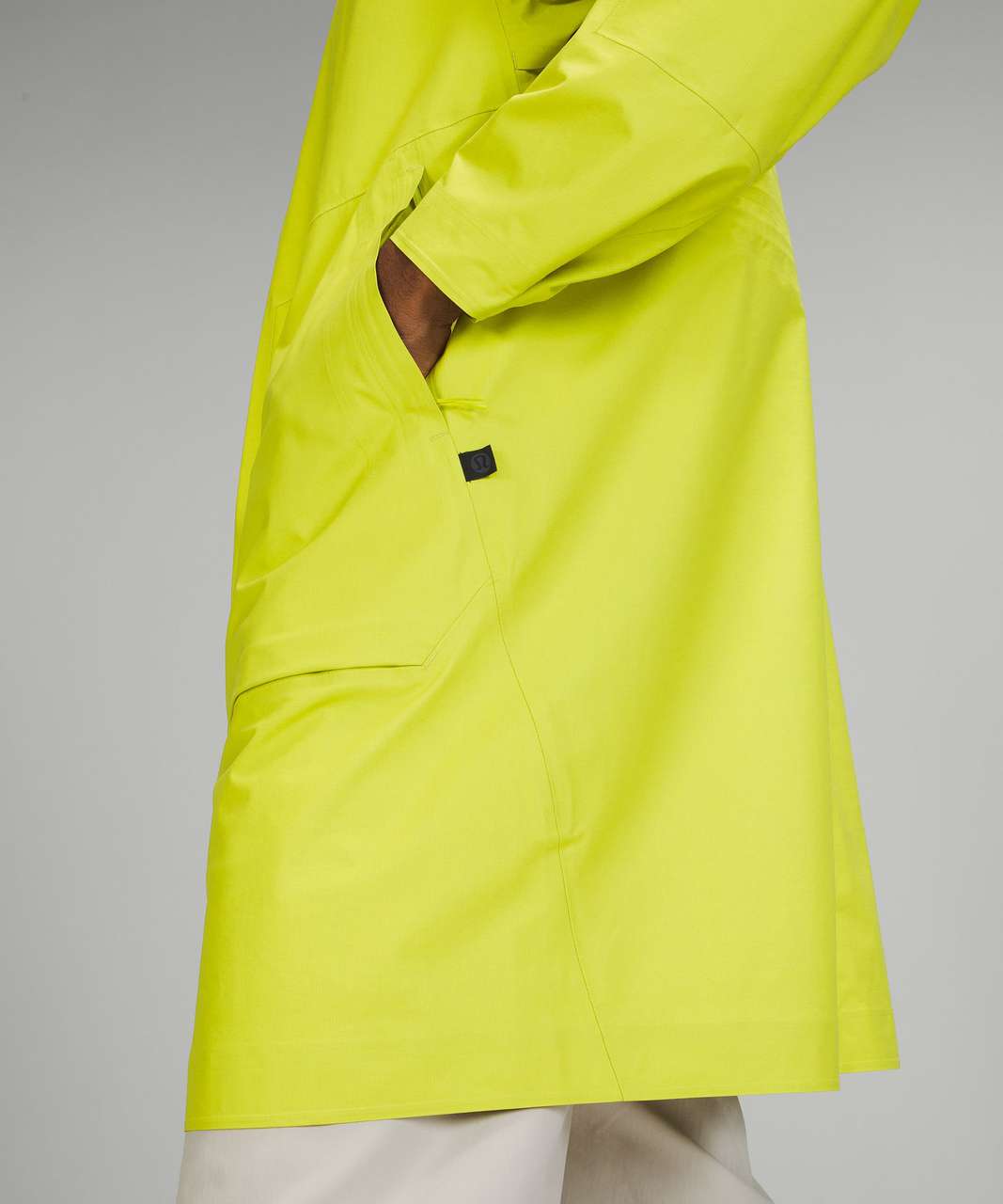 Lululemon lab Waterproof Parka - Yellow Serpentine