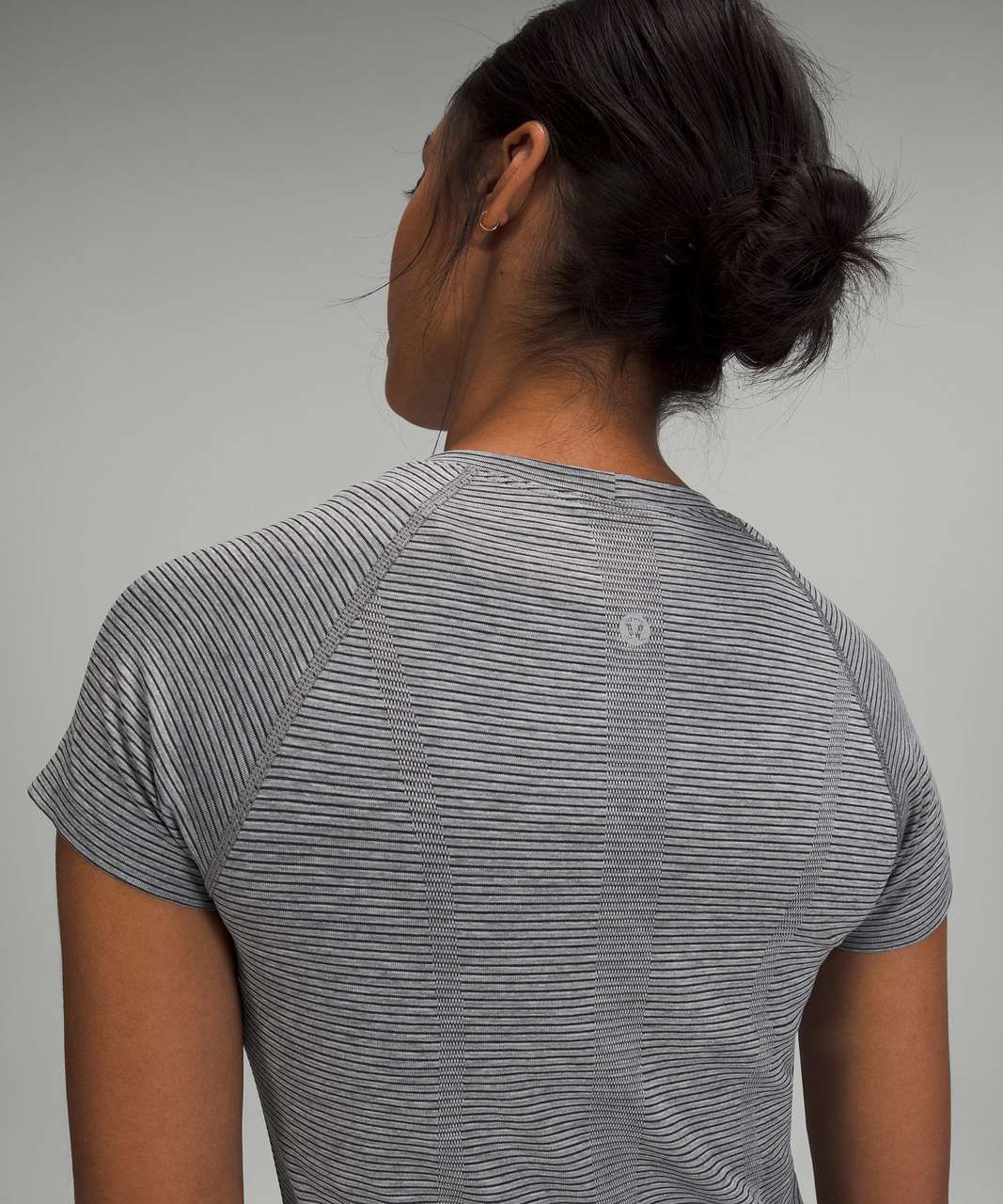 Lululemon Swiftly Tech Short Sleeve Shirt 2.0 - Tetra Stripe Asphalt Grey / Black / Alpine White / Rhino Grey