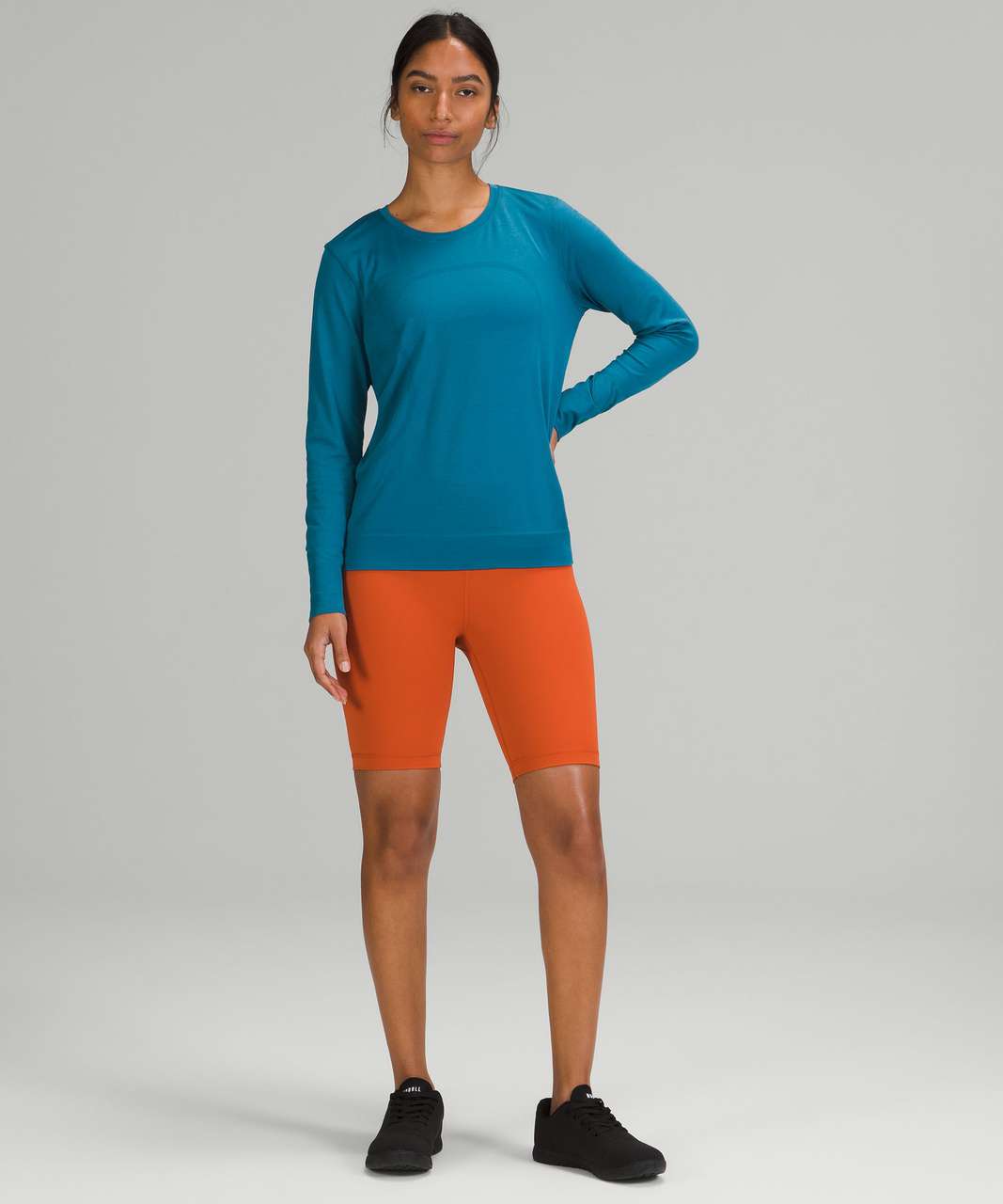 Lululemon Womens Capri/Capture Blue Swiftly Tech Long Sleeve 2.0