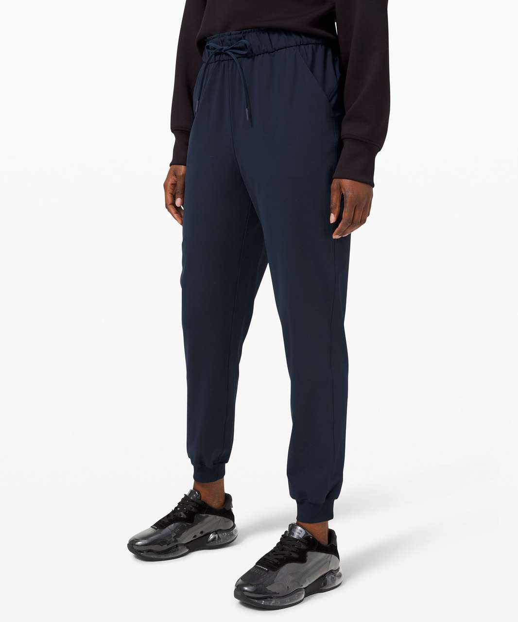 Business Casual Work Day Fit. Obsessed with the Warpstreme High-Rise Jogger  7/8 Length pants for work. : r/lululemon