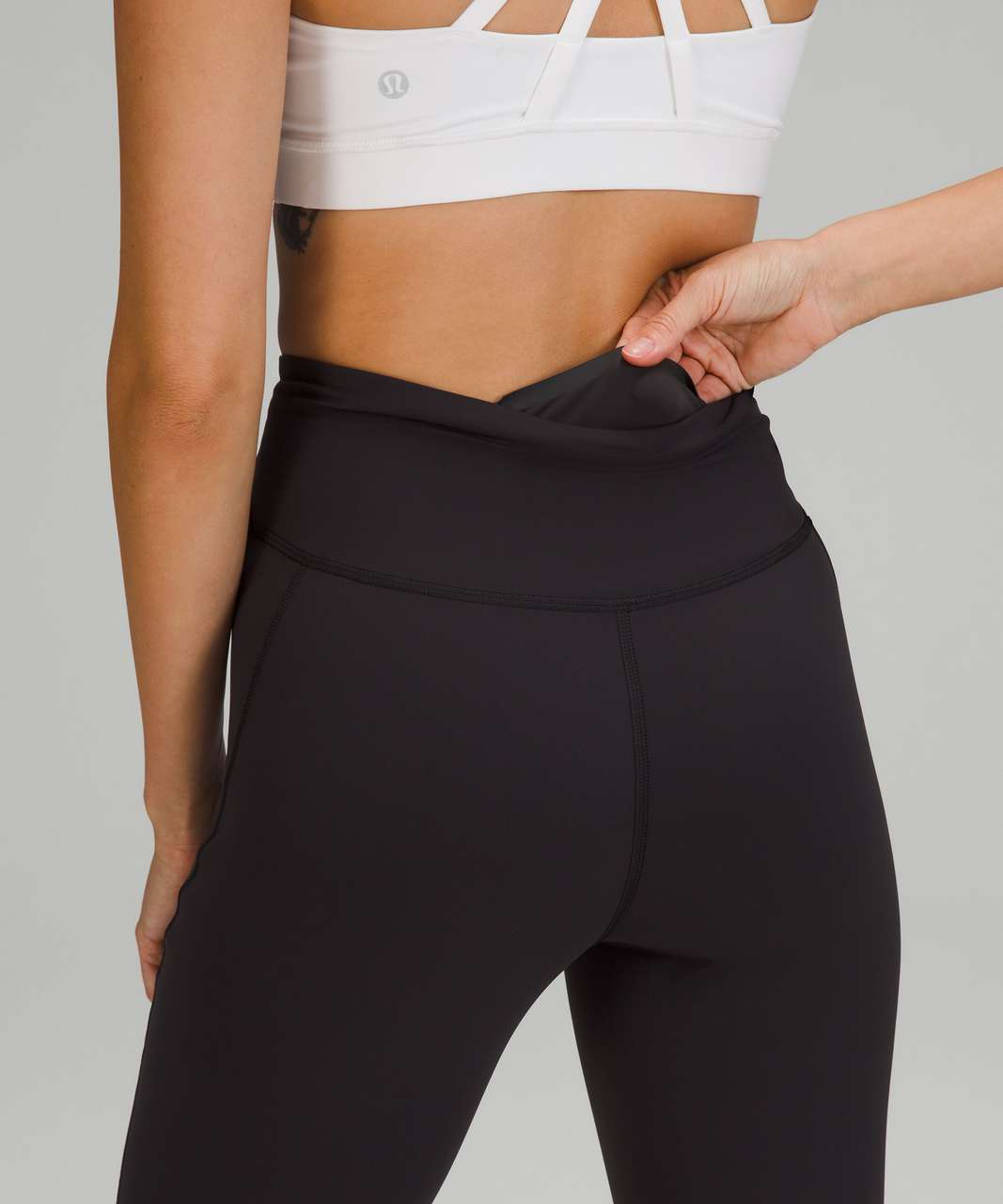 Lululemon Base Pace High-Rise Reflective Crop 23 - Black - lulu fanatics