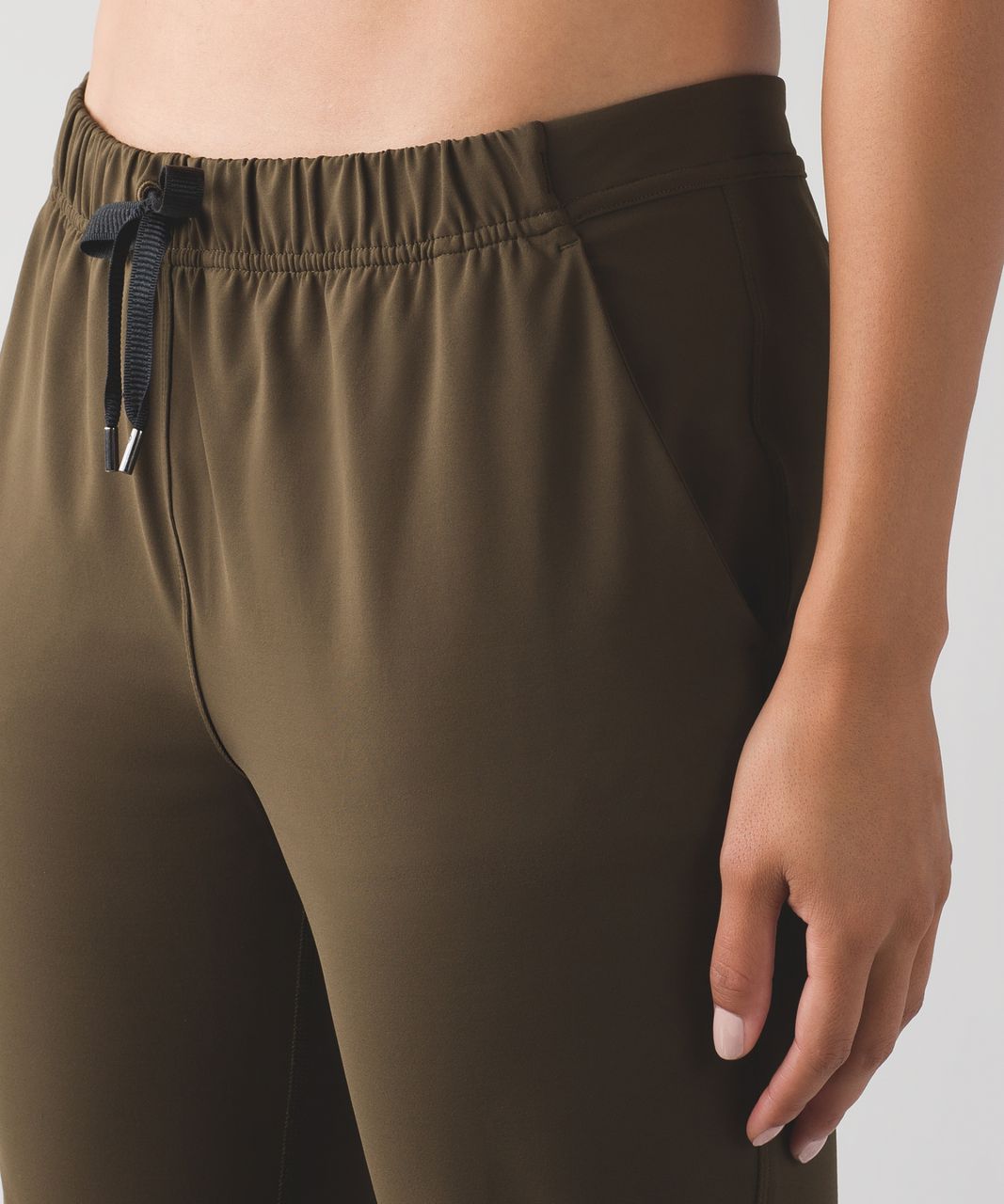 Lululemon Jet Crop Slim Luxtreme Ziggy Snake Fatigue Gator Green