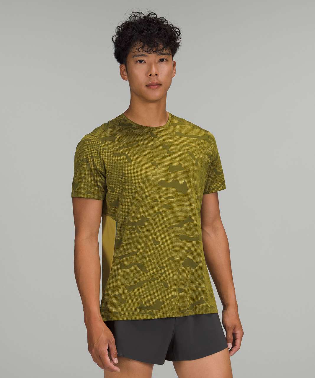Lululemon Fast and Free Short Sleeve Shirt - Chroma Camo Auric Gold Juniper Green
