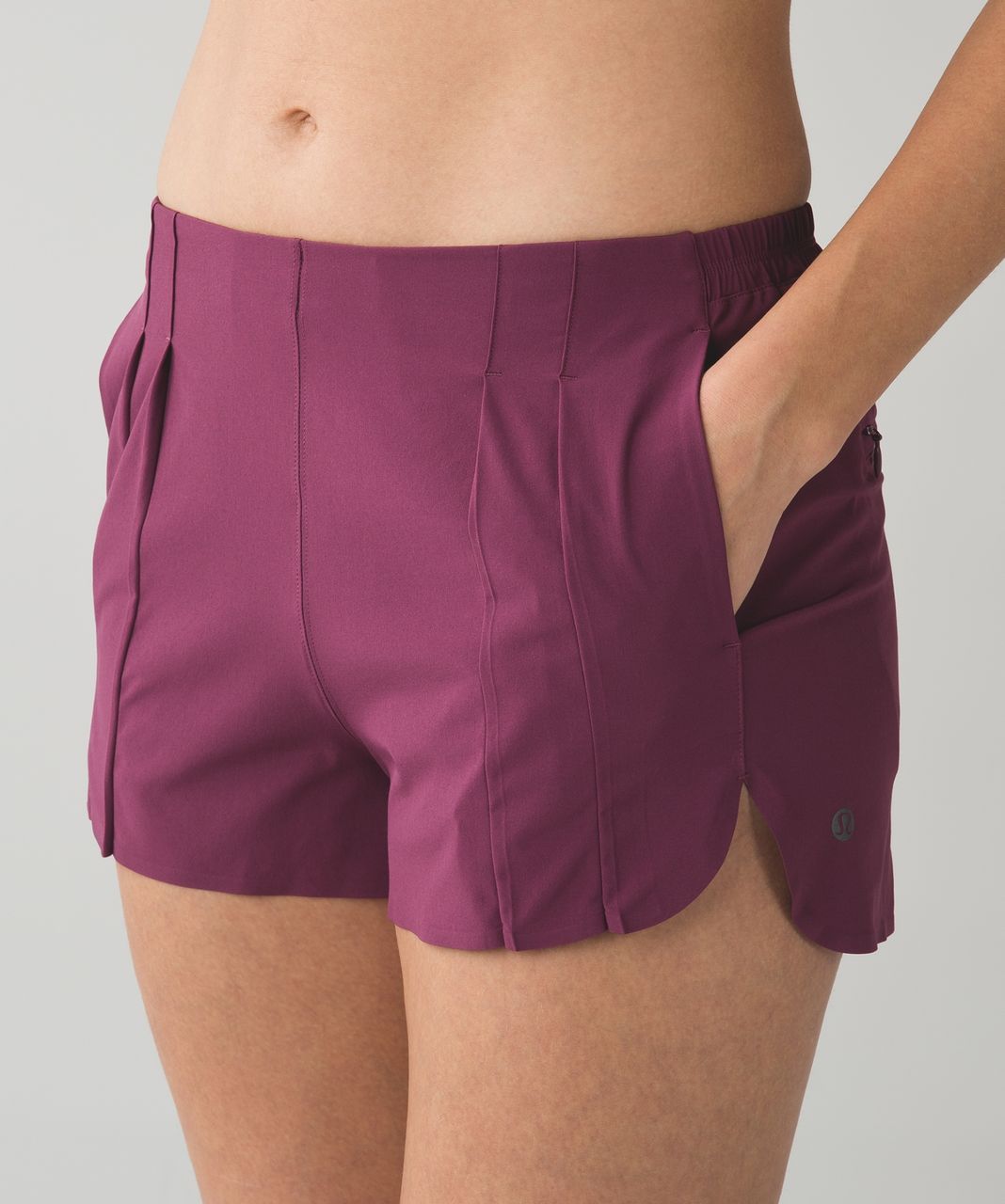 Lululemon &go Endeavor Short - Red Grape