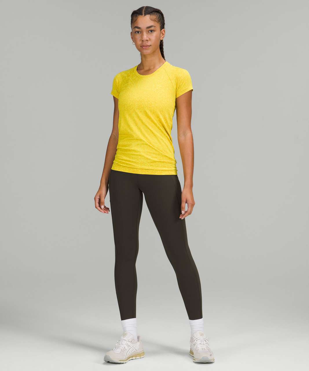 Lululemon Swiftly Tech Short Sleeve Shirt 2.0 - Distorted Static Soleil / Highlight Yellow