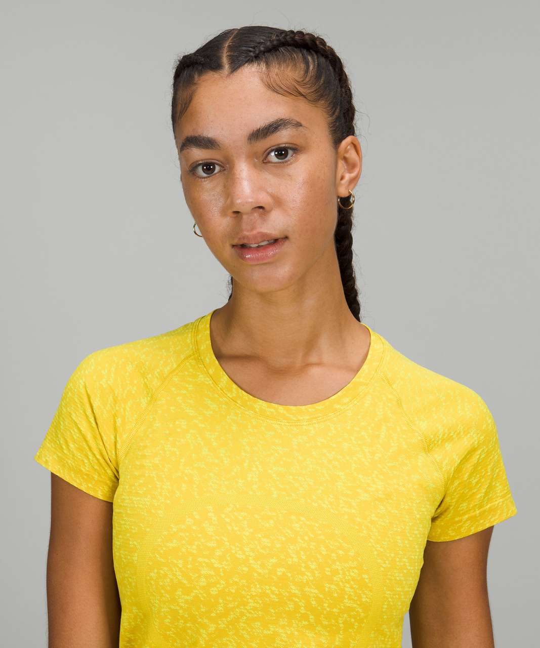 Lululemon Swiftly Tech Short Sleeve Shirt 2.0 - Distorted Static Soleil / Highlight Yellow