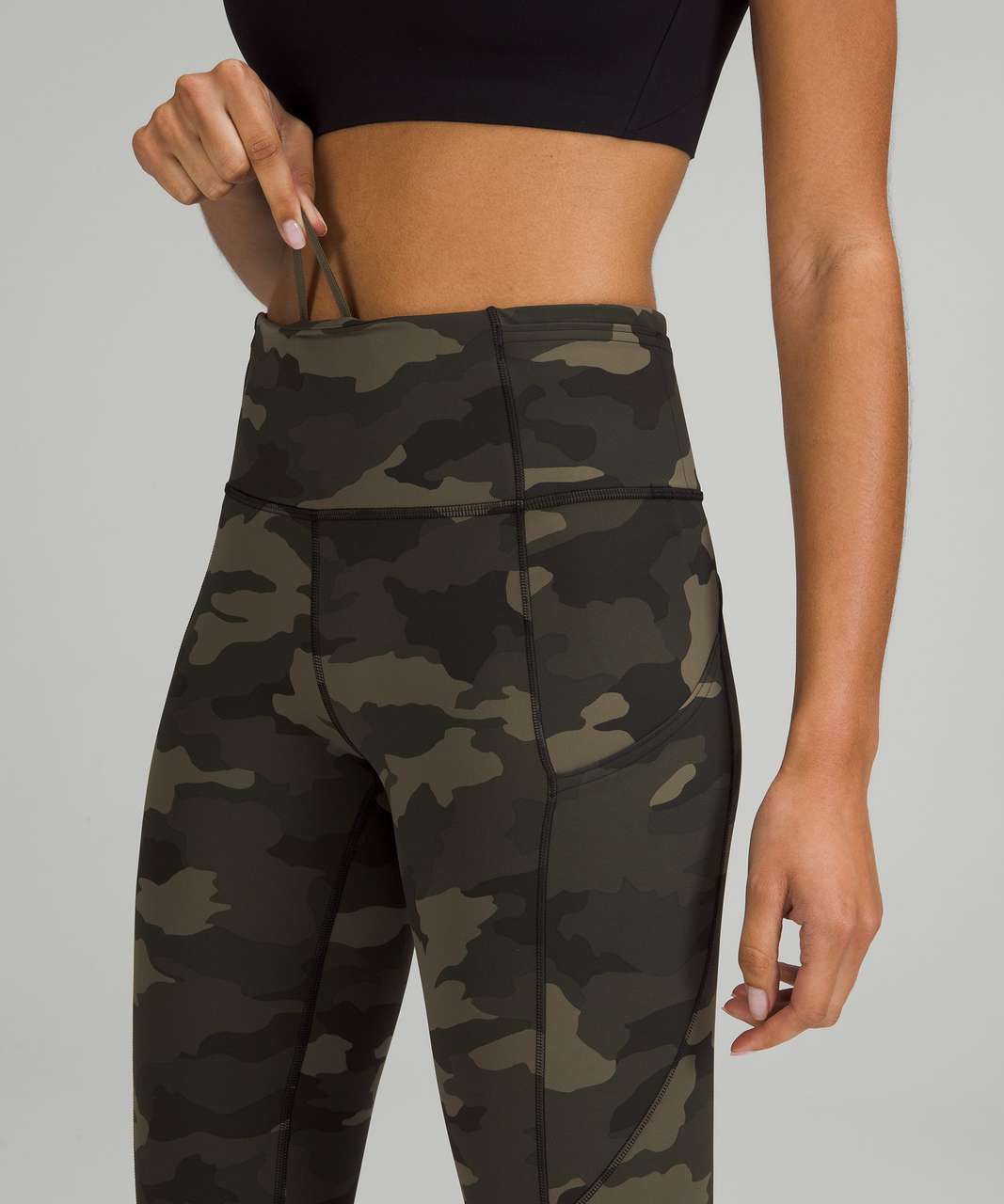 OOTD: Align 25 (6) in Heritage 365 Dark Olive Camo, Soft Ambitions (L/XL)  in Beechwood & Muscle Love Crop Tank (8) in Washed Gleam : r/lululemon