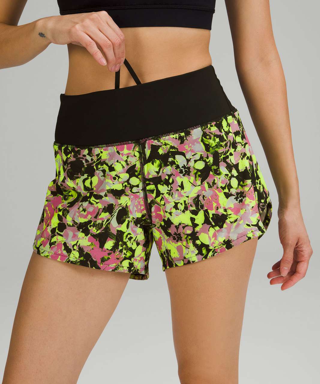 Speed Up Mid-Rise Lined Short 4 *Graphic