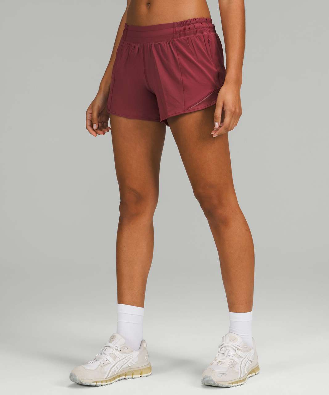 Lululemon Hotty Hot Low-Rise Lined Short 4" - Mulled Wine