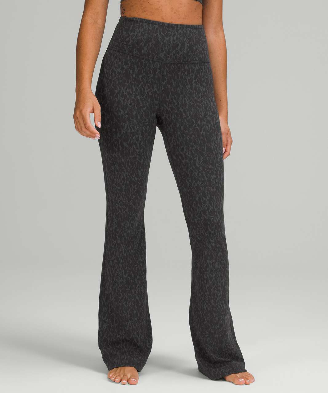 Lululemon Groove Pant Flare *32 - Deep Ivy - lulu fanatics