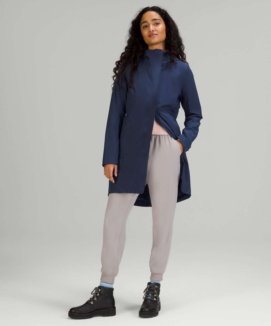 Lululemon Rain Rebel Jacket - Night Sea