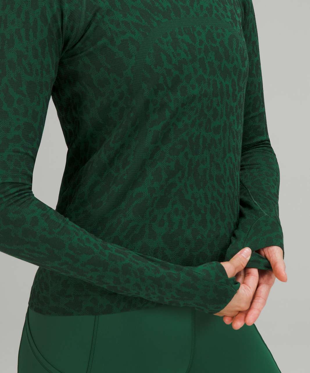 Lululemon Swiftly Tech Long Sleeve Shirt 2.0 *Race Length - Particolour Everglade Green / Black
