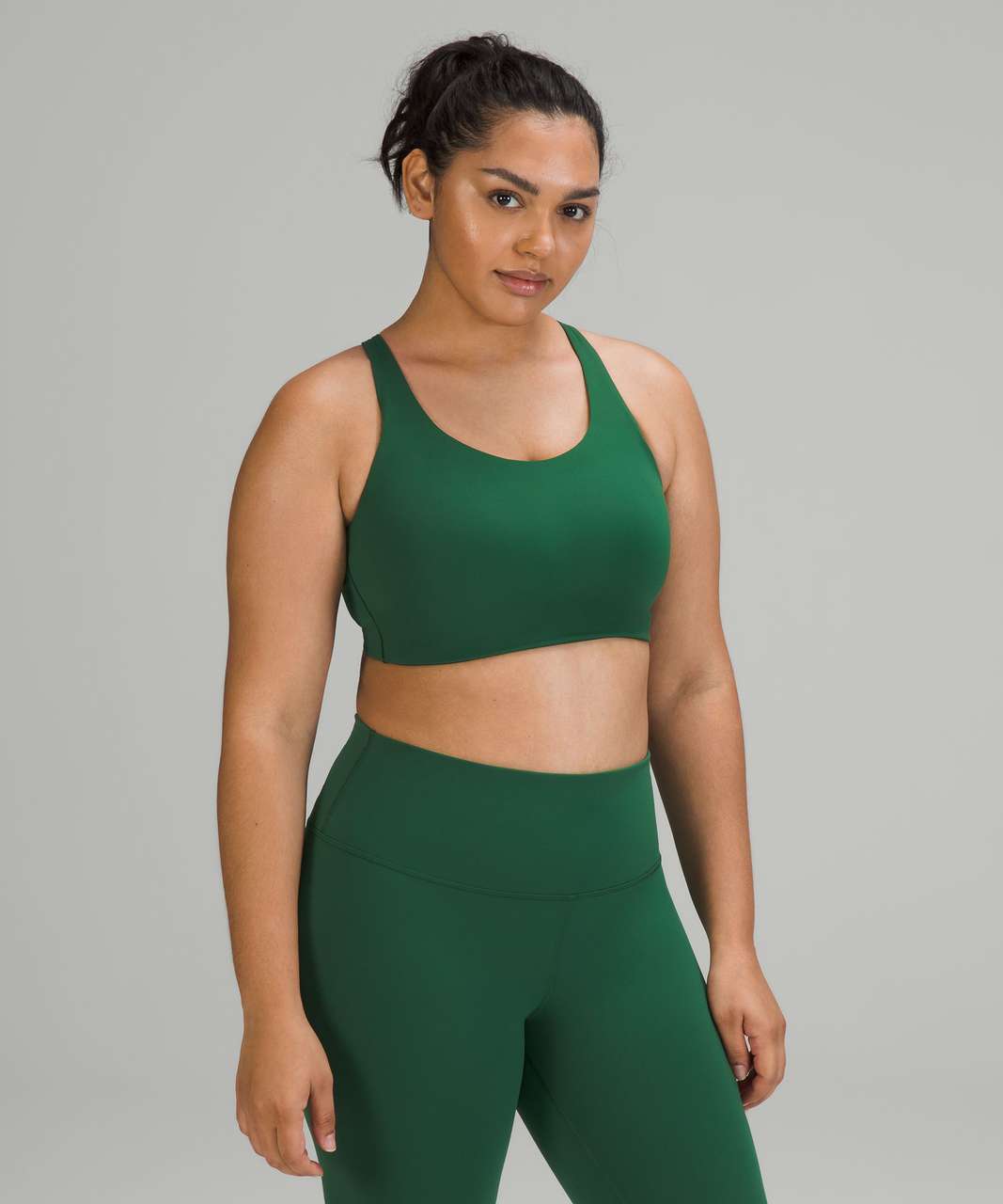 Shore Breeze Lightweight Sports Bra - Cyan Green – CooperShore