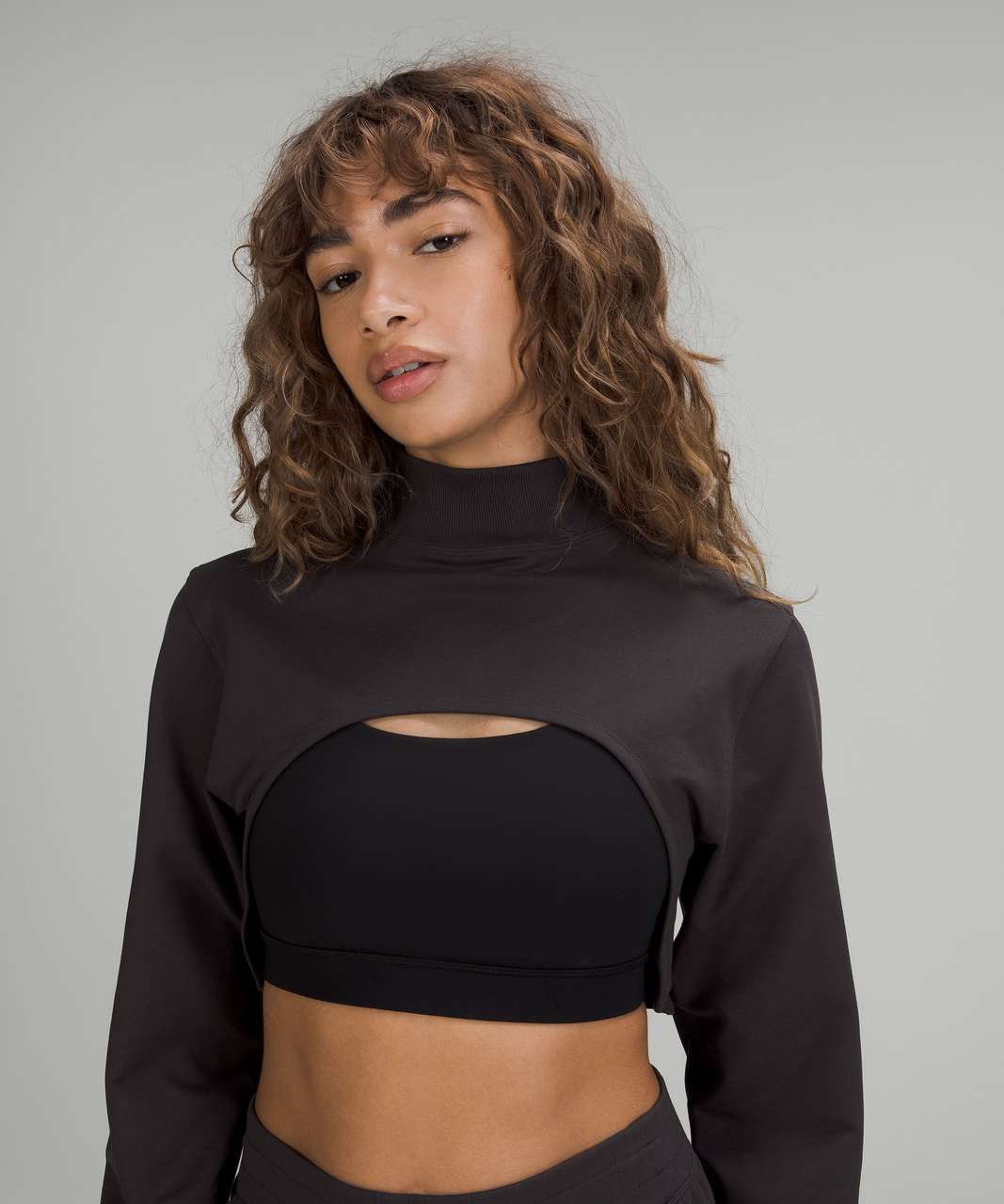 LA Open back mock neck LS in black granite (10) paired with groove