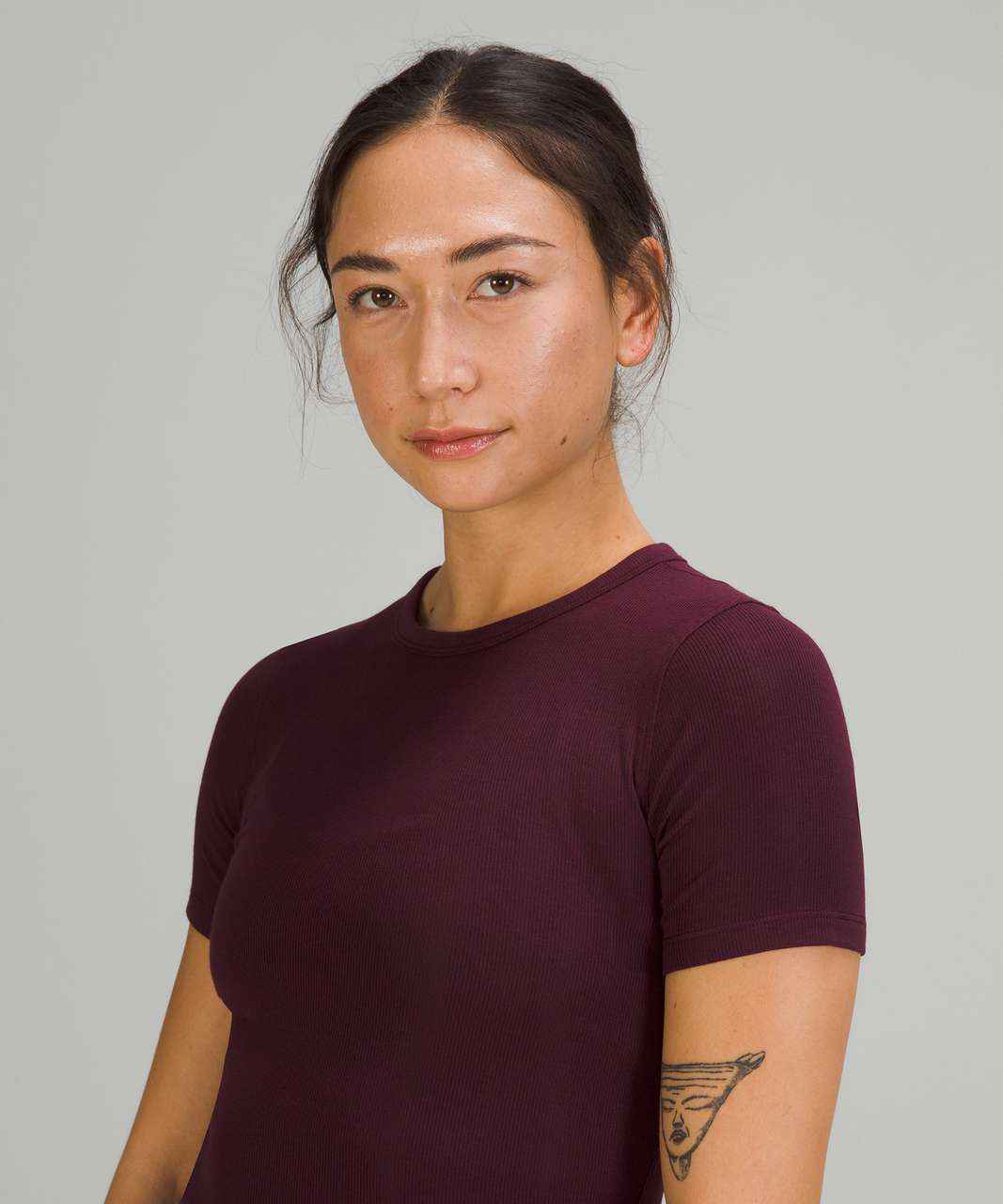 Lululemon Hold Tight Short Sleeve Shirt - Cassis