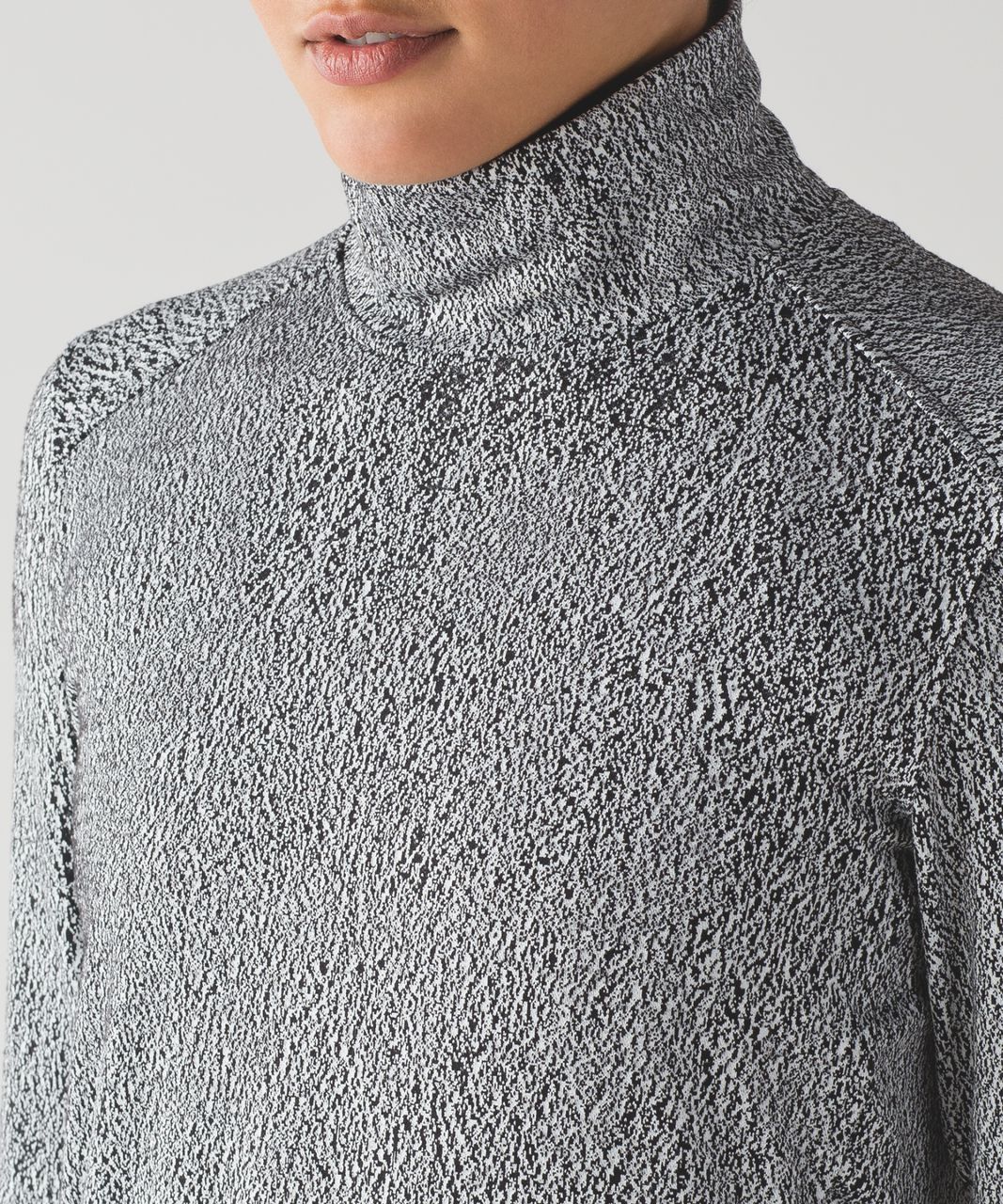 Lululemon Ready To Rulu Turtleneck - Running Luon Spray Jacquard White Black