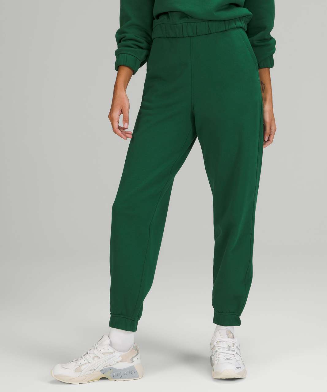 stretch high rise jogger lulu green｜TikTok Search