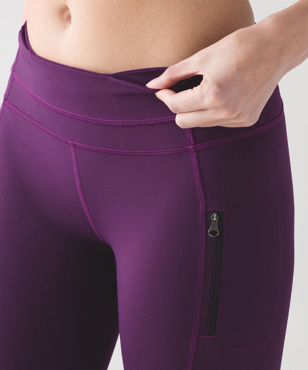 Lululemon Inspire Tight II 7/8 Length Black Size 4 - $29 (70% Off