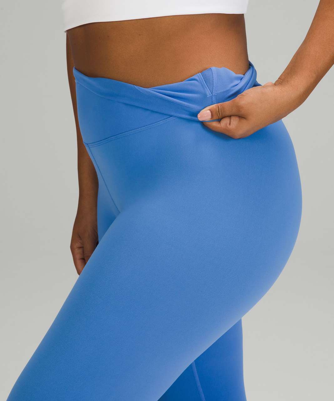 Lulu blue Nile Wunder train and  hey nuts in dazzling blue. Super  similar! These  leggings are such a good dupe! Align stitching but  almost better fabric, no joke : r/lululemon