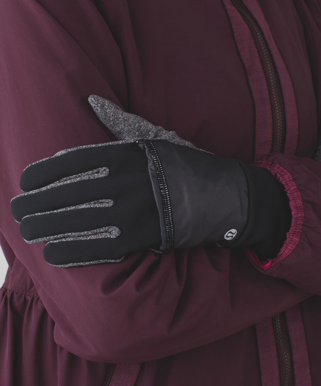 Lululemon Run Fast Gloves - Black (First Release)