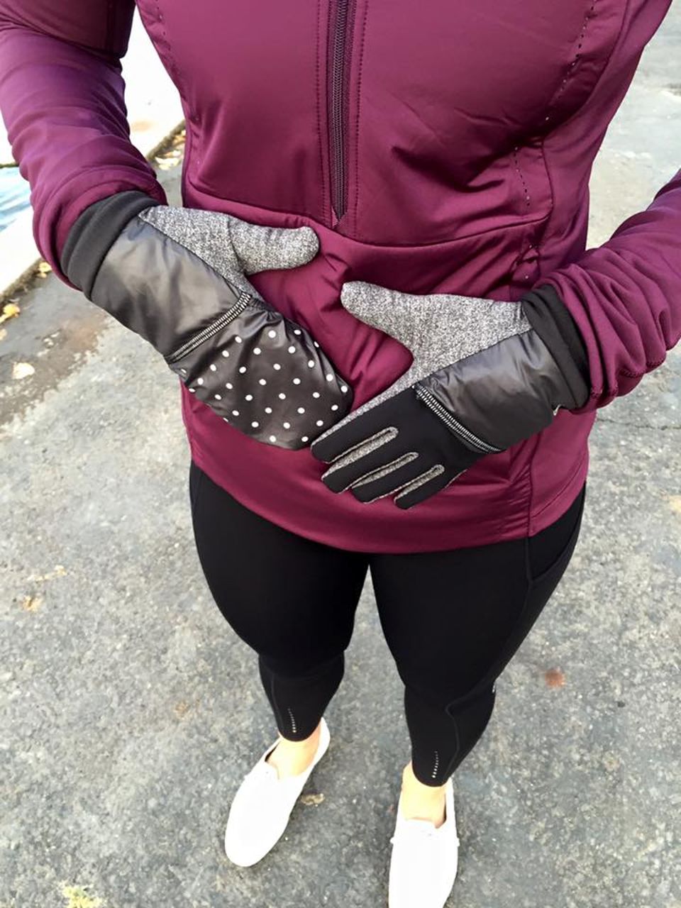 Lululemon Run Fast Gloves - Black (First Release)