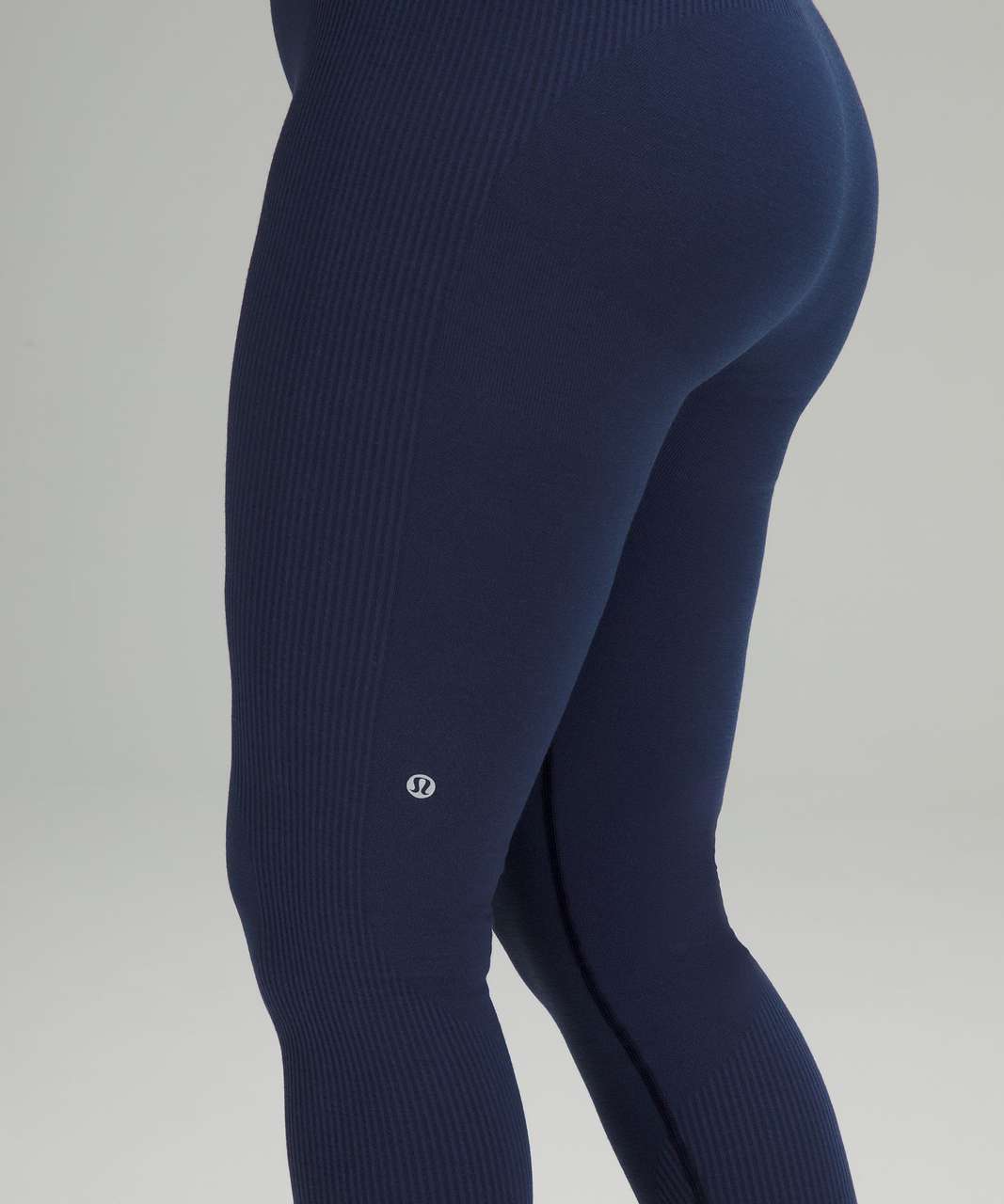 Lululemon Keep the Heat Thermal High-Rise Tight 27 - Athletic apparel