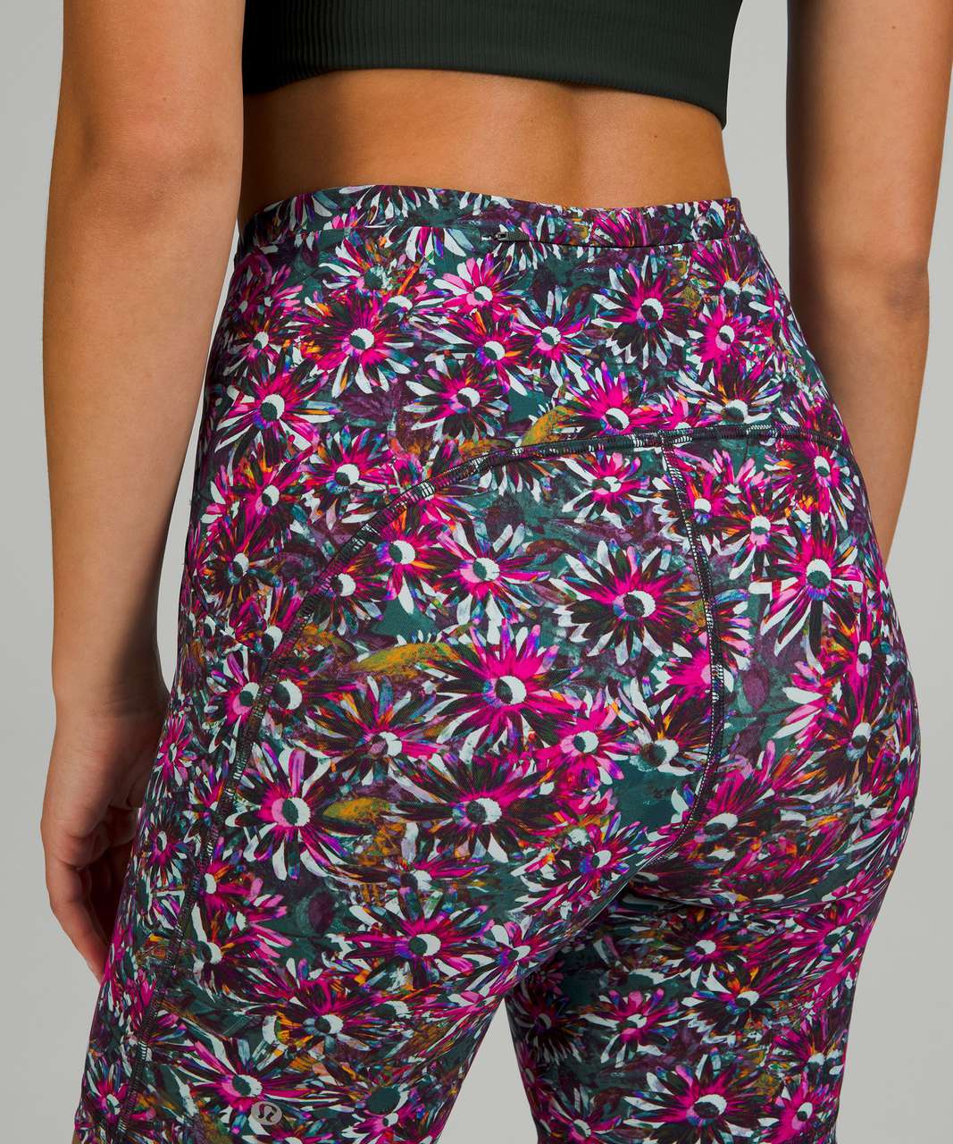 Lululemon Swift Speed High-Rise Short 8" - Floral Electric Multi