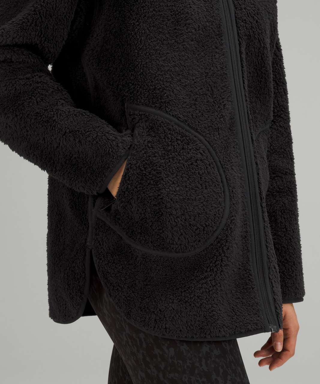 Lululemon Reversible Fleece Jacket - Black / Black