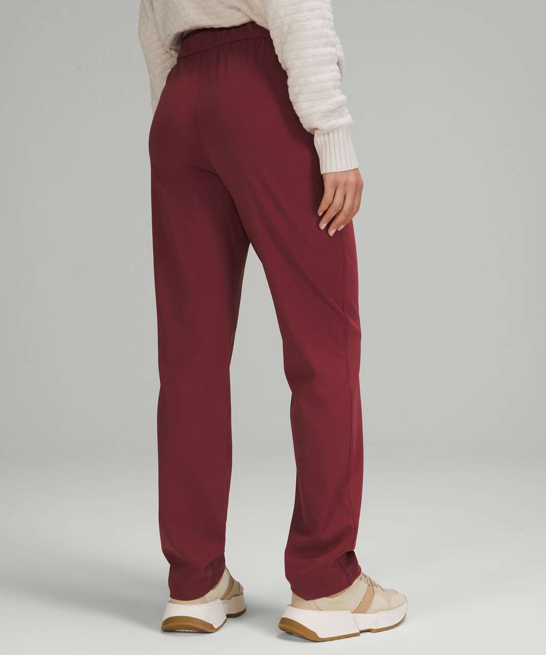 NWT $118 Lululemon Scuba High Rise HR Jogger MLWI Mulled Wine Red