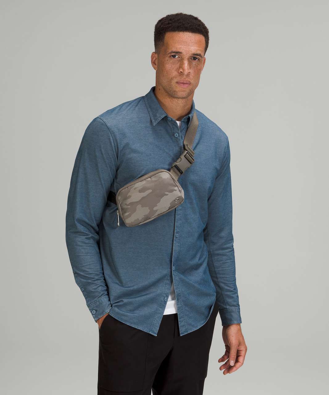 Lululemon Everywhere Belt Bag - Heritage Camo Max Rover White Opal