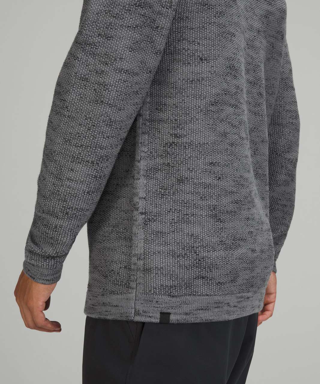 Lululemon Cascade Coast Crew - Asphalt Grey / Black