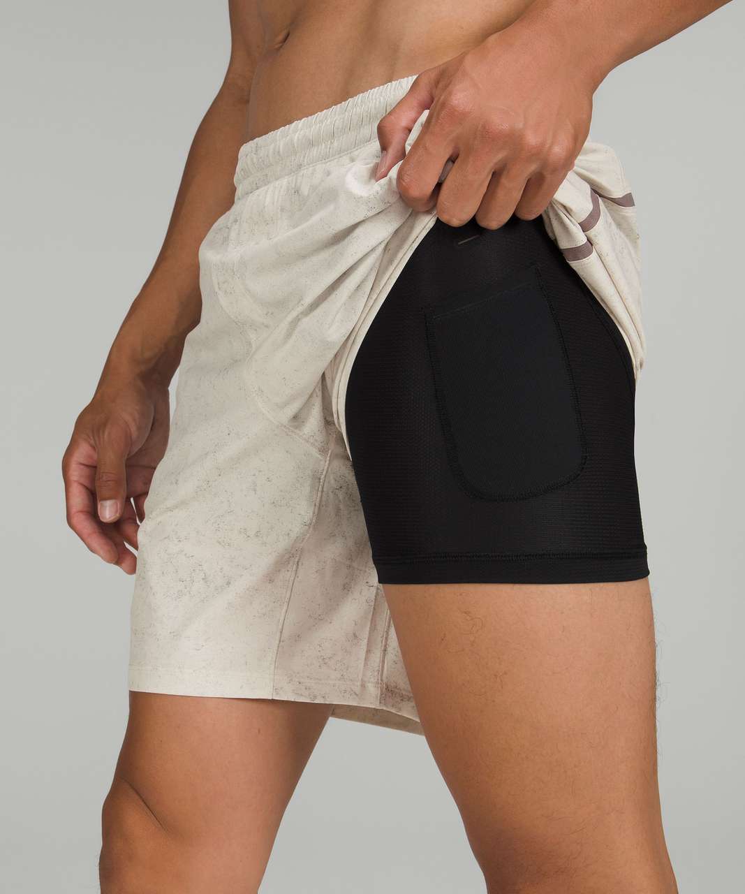 Lululemon Pace Breaker Lined Short 7" - Gravel Dust White Opal Lunar Rock